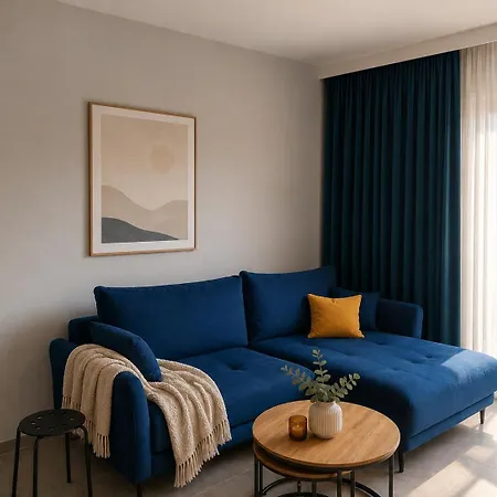 M16 Velvet Apartment